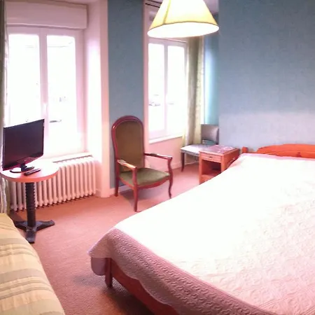 Le Chatiague Hotel Tence