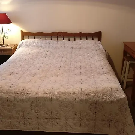 Le Chatiague Hotel *