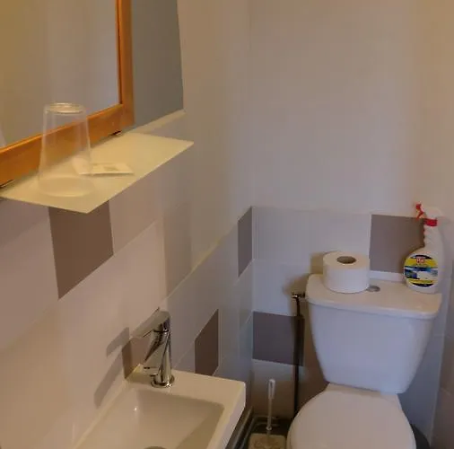 Le Chatiague Hotel Tence